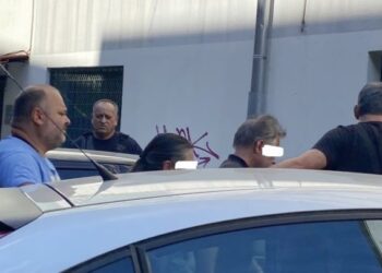 Alldaynews.gr Μαρτυρία σοκ συγγενή της οικογένειας των Λαρισαίων εκπαιδευτικών: «Το ξύλο είχε γίνει βίωμα στα παιδιά – Άκρως επικίνδυνοι οι γονείς»