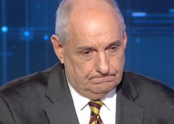 Βούρκωσε ο Τέρενς Κουίκ: «Δεν χάρηκα κανένα μου παιδί γιατί είχα παντρευτεί τη δουλειά μου»