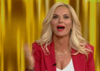 Alldaynews.gr The Chase: Έβαλε τα κλάματα η Μπεκατώρου! Δεν πίστευε αυτό που συνέβη με τους παίκτες!