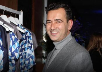 Άγγελος Μπράτης