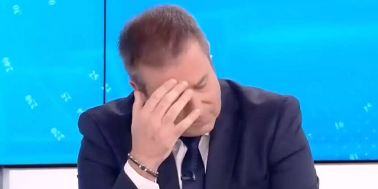 Alldaynews.gr Αλέξανδρος Νικολαΐδης: Ξέσπασαν σε κλάματα ο Παναγιώτης Στάθης και ο Δημήτρης Καμπουράκης (video)