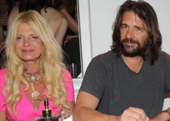 Βλάσσης Χολέβας για τη Μαρίνα Πατούλη: «Εσείς δεν φιλάτε τις φίλες σας;»