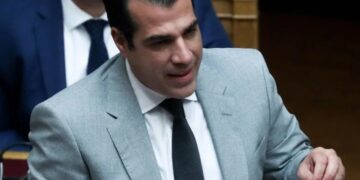 Alldaynews.gr Πλεύρης: Διαγράφεται το πρόστιμο στους ανεμβολίαστους άνω των 60