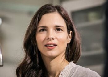 Συγκινεί η Δημητροπούλου: “Ήθελα τόσο πολύ να υιοθετήσω ένα παιδί, που θα έκανα τα πάντα…”