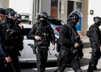 Το «μεγάλο κόλπο»: Συμμορία «έφαγε» 2 εκατ. ευρώ από 262 άτομα σε όλη τη χώρα με τηλεφωνικές και άλλες απάτες