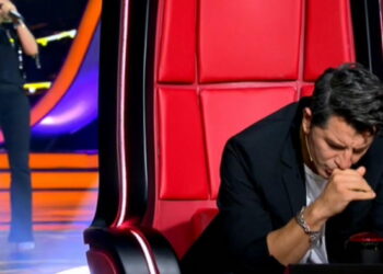The Voice: Γνωστή παρουσιάστρια διεκδίκησε μια θέση (video)