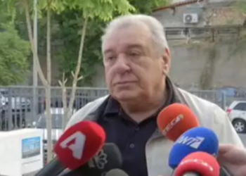 Alldaynews.gr Ξέσπασε ο Τάσος Χαλκιάς έξω από το δικαστήριο: “Εσείς με εκνευρίσατε, εσείς φταίτε”