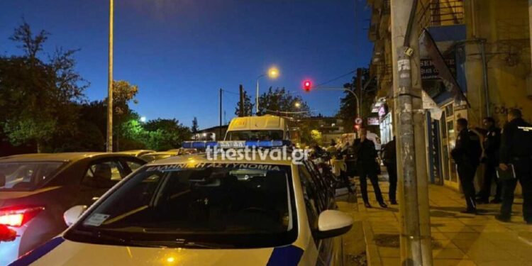 Alldaynews.gr Σοκ στη Θεσσαλονίκη: Άνδρας έπεσε από τον 4ο όροφο πολυκατοικίας και σκοτώθηκε