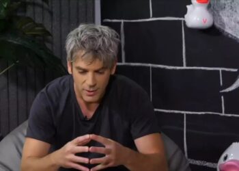 Χάρης Τζωρτζάκης: «Όταν έσπασε ο γιος μας το πόδι του… Μας έψαξαν για παιδική κακοποίηση»