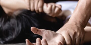 Μαχαίρωσε 100 φορές και απ0κεφάλισε τη σύντροφό του επειδή «αρνήθηκε να κάνουν σ3ξ»