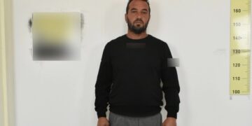 Alldaynews.gr Κατηγορούμενος για βιασμό Σοφιανίδης: «Δεν κατάλαβα πως ήταν 12 ετών, αλλά 17»- Μόνο που έχει κόρες και 12 και 17 ετών! (vids)