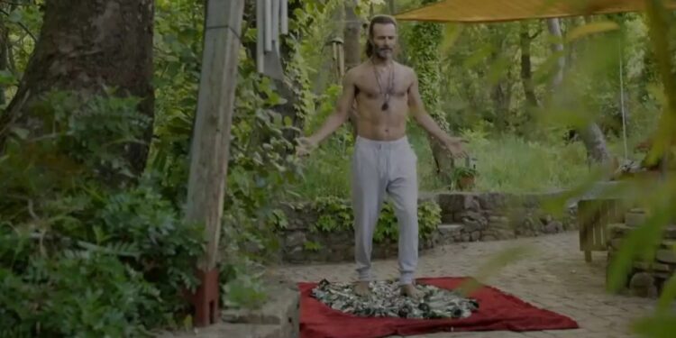 Alldaynews.gr Καθηλώνει η Αντιγόνη Ψυχράμη για τη ληστεία σε τράπεζα: «Με πιάνουν με ένα όπλο στο κεφάλι και μου κάνουν κεφαλοκλείδωμα»