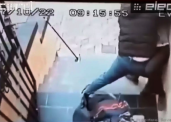 Δανία: Άνδρας με μαχαίρι κυνηγούσε την πρέσβειρα του Ιράν μέσα στην πρεσβεία (video)