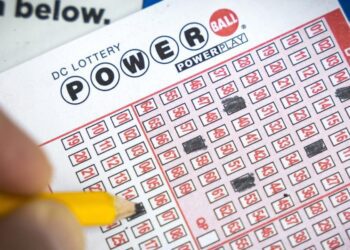 Πανικός με το Powerball: Βρέθηκε ο μοναδικός υπερτυχερός – Κέρδισε 2,04 δισεκατομμύρια!