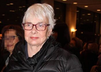 Ξένια Καλογεροπούλου: «Ένα βράδυ δεν την άκουγα, πήγα στο δωμάτιό της και τη βρήκα νεκρή»