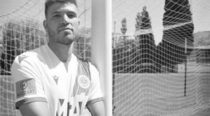 Αυτοκτόνησε ποδοσφαιριστής πέφτοντας από τον 8ο όροφο!