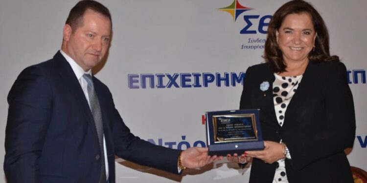 Alldaynews.gr Έδωσαν 1,5 εκατ. στη «σπηλιά του …Νταβέλη» – Μιντιάρχης με κρατικό χρήμα ο κουμπάρος