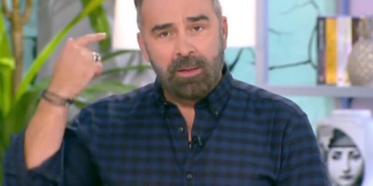 Alldaynews.gr Οργισμένος ο Γρηγόρης Γκουντάρας: «Μου τηλεφωνούν καθημερινά για το υπόλοιπο μίας δόσης δανείου, ντροπή»