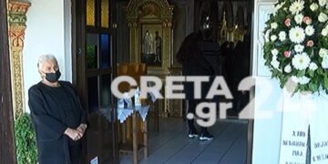 Alldaynews.gr Σπαραγμός στο τελευταίο «αντίο» στην 33χρονη μητέρα που πέθανε σε ταξί έξω από το Βενιζέλειο (φωτο)