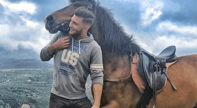 Κρήτη: Ο «hot αγρότης» που κλέβει καρδιές! (φωτο)