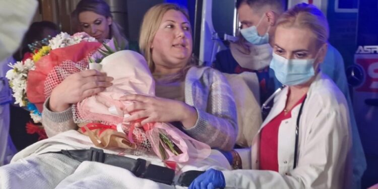 Έκρηξη στην Κωνσταντινούπολη: «Θα ξαναπάω», λέει η 39χρονη από τη Θεσσαλονίκη που τραυματίστηκε