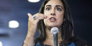 Alldaynews.gr Νικόλ Μαλλιωτάκη