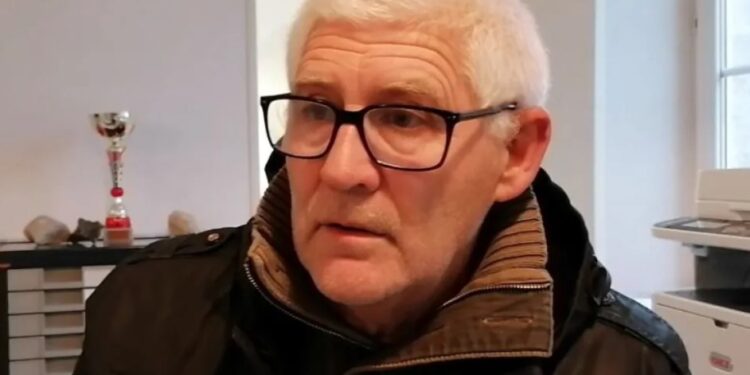 Alldaynews.gr Φρίκη στη Γαλλία: Αντιδήμαρχος βρέθηκε Σταυρωμένος με καρφιά σε χέρια και πόδια