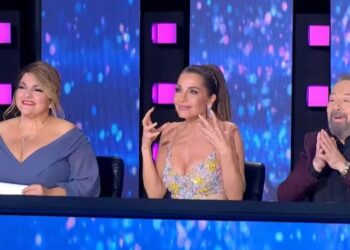 J2US: Αυτό το ζευγάρι αποχώρησε και στεναχωρήθηκε η Βίκυ Σταυροπούλου! «Δεν πρέπει να λείπει από την τηλεόραση…»