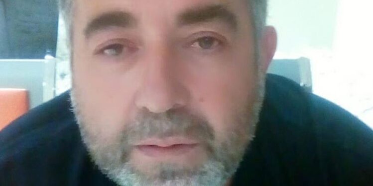 Alldaynews.gr Τραγικός Θάνατος για τον 53χρονο Υλοτόμο-Τον Καταπλάκωσε Δέντρο και Ξεψύχησε περιμένοντας Ασθενοφόρο