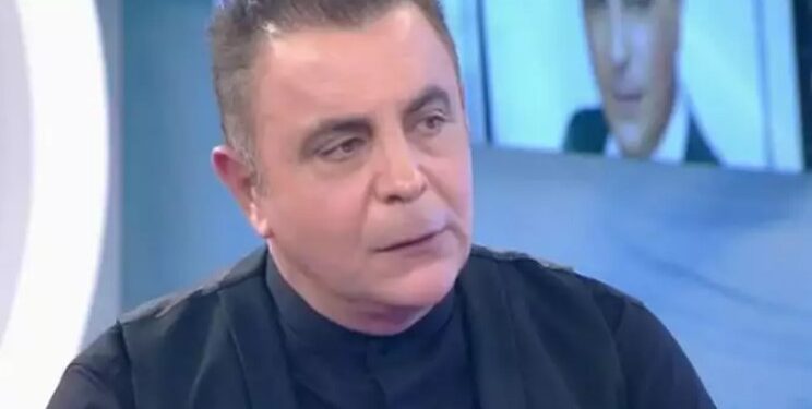 Alldaynews.gr «Θα βαφτιστώ ξανά με μαγιό στην εκκλησία και νονό τον Σταμάτη Γονίδη»