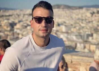 Θρήνος για τον 28χρονο αρχισμηνία: «Πόσο άδικη είναι η ζωή»-Σπαραγμός για τον Θάνατό του