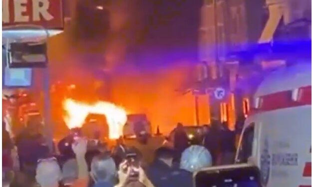 Alldaynews.gr Συναγερμός στην Κωνσταντινούπολη από ισχυρή έκρηξη αυτοκινήτου (video)