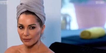 Alldaynews.gr Δέσποινα Βανδή: «Δεν έχω αγαπηθεί όπως θα ήθελα στη ζωή μου, ένιωσα εξαπατημένη»