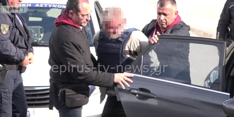 Αμίλητος ο Δολοφόνος: Αυτός είναι ο 60χρονος που Σκότωσε στο Ξύλο τον αδερφό του[Φωτογραφίες]