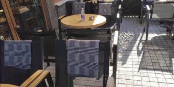 Θεσσαλονίκη: Με… κουβερτάκια αντί για σόμπες η θέρμανση σε πολλά καταστήματα εστίασης