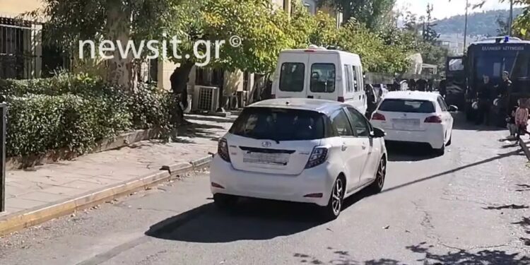 ΕΚΤΑΚΤΟ: Κόλαφος ο εισαγγελέας για τον 14χρονο – Ήθελε να σκοτώσει τον 17χρονο αδερφό του – Ελεύθερος ο πατέρας