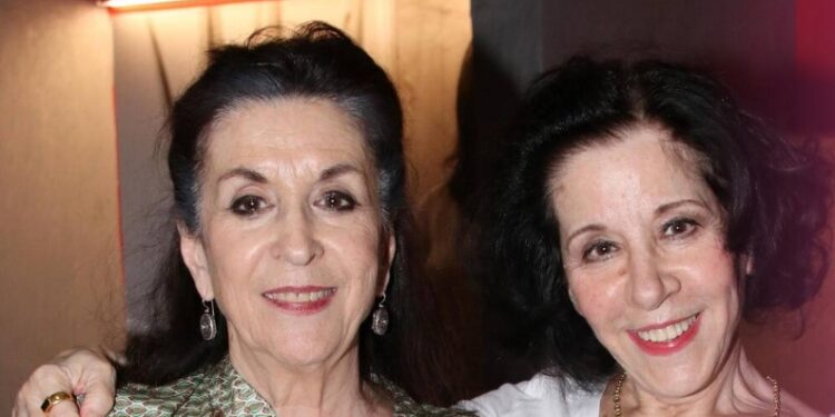 Νένα Μεντή: Αποχαιρέτησε on air την Μίνα Αδαμάκη: «Λυπάμαι πολύ που δεν κάναμε παρέα…»