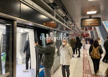 Οι Θεσσαλονικείς μπήκαν στο Μετρό! (φωτο, video)