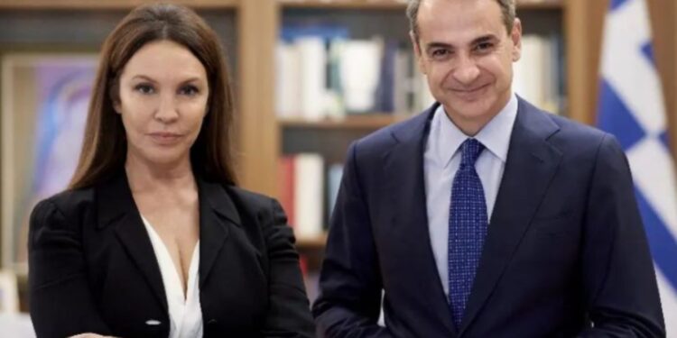 Alldaynews.gr Βάνα Μπάρμπα για Μητσοτάκη: «Ήταν στενοχωρημένος, είναι πολλά τα βάρη»