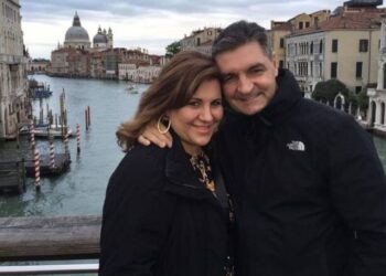 Alldaynews.gr Μοιραράκη: Ανατριχιάζει κρατώντας ένα περιστέρι στα χέρια της: «Ίσως είναι η ψυχή του Γιαννάκη μου»