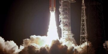 Alldaynews.gr NASA: «Οι άνθρωποι θα μπορέσουν να ζήσουν στη Σελήνη μέσα στη δεκαετία»