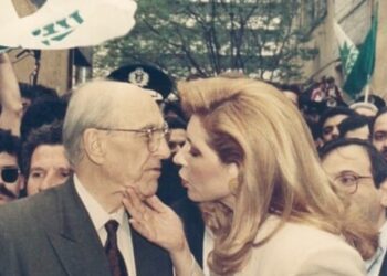 Αιμιλία Νίμπλουμ: Έτσι είναι σήμερα η εξώγαμη κόρη του Ανδρέα Παπανδρέου – Τα «καρφιά» της Δήμητρας Λιάνη και ο ρόλος της στη διαθήκη του