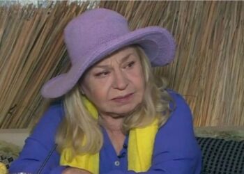 Alldaynews.gr Τιτίκα Στασινοπούλου: Μου είπε «για να δουλέψεις σε αυτό το θέατρο, πρέπει να αφήσεις εδώ το βρaκάκι σου»