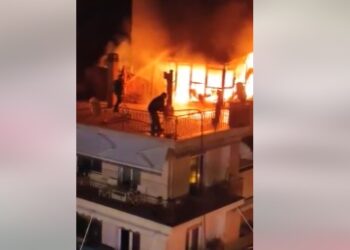 Μεγάλη φωτιά σε οικοδομή στις Σέρρες (video)