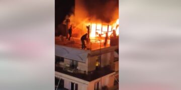 Μεγάλη φωτιά σε οικοδομή στις Σέρρες (video)