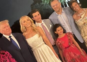Σήμερα γάμος γίνεται: Η κόρη του Τραμπ παίρνει τον Μπούλος – Η γνωριμία στη Μύκονο (φωτο, video)