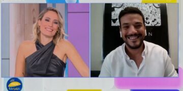 Alldaynews.gr Κώστας Τσουρός: “Μου έχουν σπάσει τα νεύρα μέσα στο σπίτι”