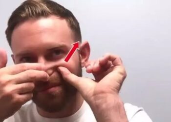 Πώς ξεβουλώνει η μύτη σε 15” απλά με τον αντίχειρα! Το κόλπο έγινε viral στο διαδίκτυο