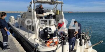 Πτώση αεροσκάφους στην Κρήτη: «Βοηθήστε με, πνίγομαι, δεν αντέχω άλλο», φώναζε ο ένας εκ των επιβατών του αεροπλάνου (video)