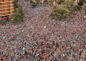 Μουντιάλ 2022: «Κάηκε» το Μπουένος Άιρες για τον θρίαμβο της Αργεντινής! (φωτο, video)